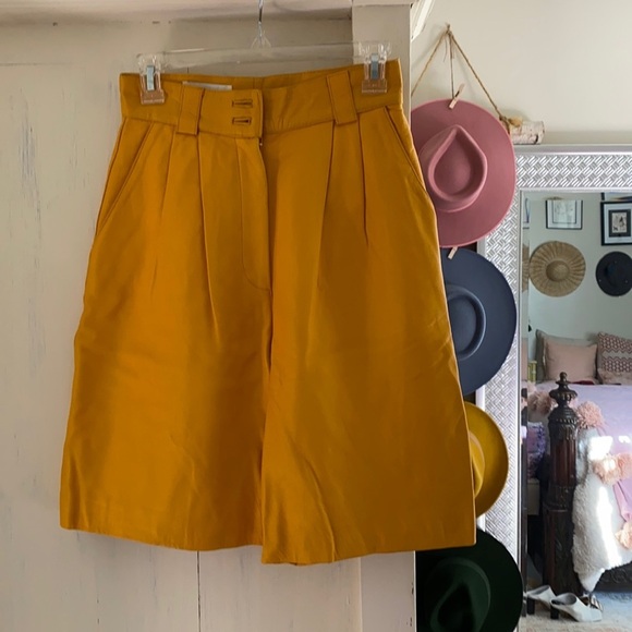 Vintage Pants - Vintage 80s high waist very soft leather shorts